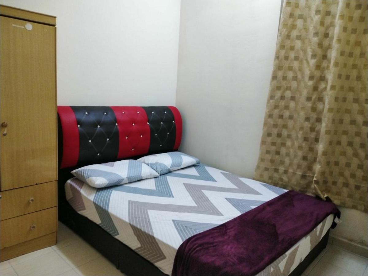 Near Batu Burok, Hospital Hsnz, Ktcc Mall, Drawbridge C Kuala Terengganu